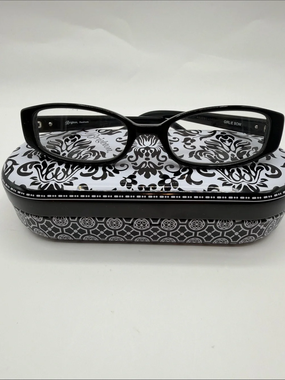 Brighton Girlie Bow Black Reading Glasses with Decorative Case 1.0